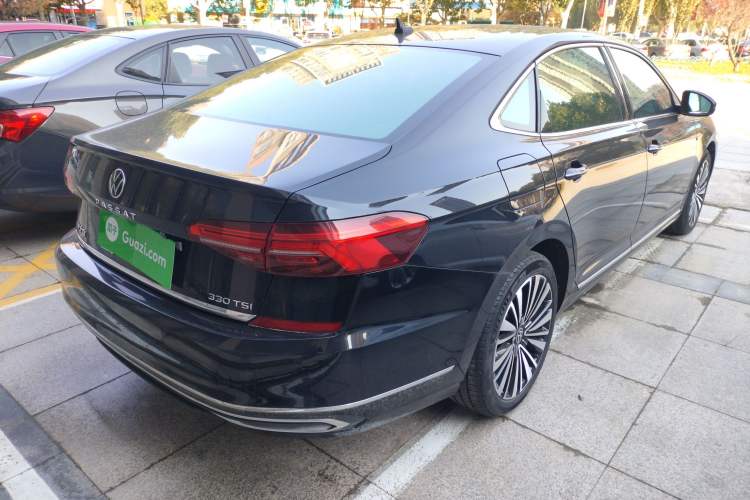 Used Volkswagen Passat 2021 330TSI Luxury Edition
