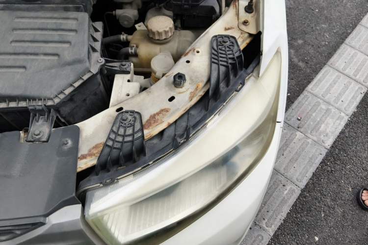 Used Lifan Auto Myway 2016 1.5L Automatic Smart Enjoyment Model Engine Bay Left