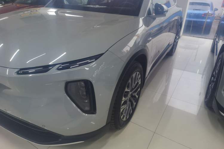 Used Nio EC6 2024 75 kWh Left Front Headlight