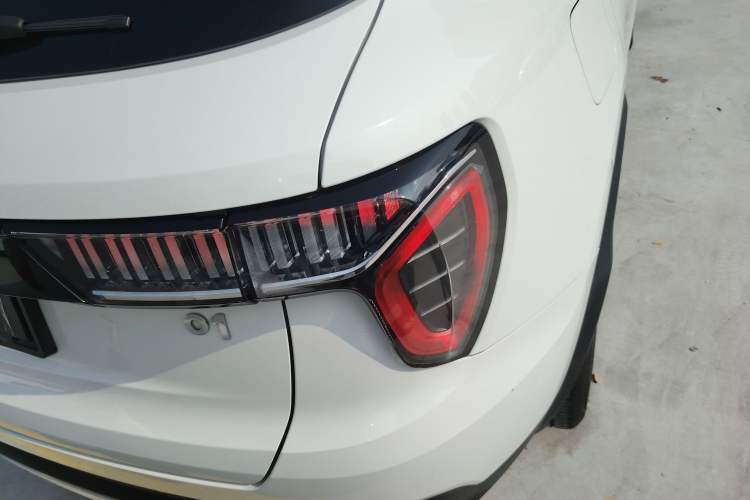 Used Lynk & Co 01 2017 2.0T Two-Wheel Drive Pro Edition
