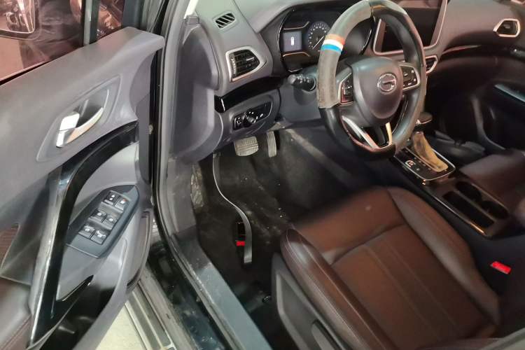 Used GAC Trumpchi GS4 2018 235T Automatic Two-Wheel Drive Elite Edition Driver Seat