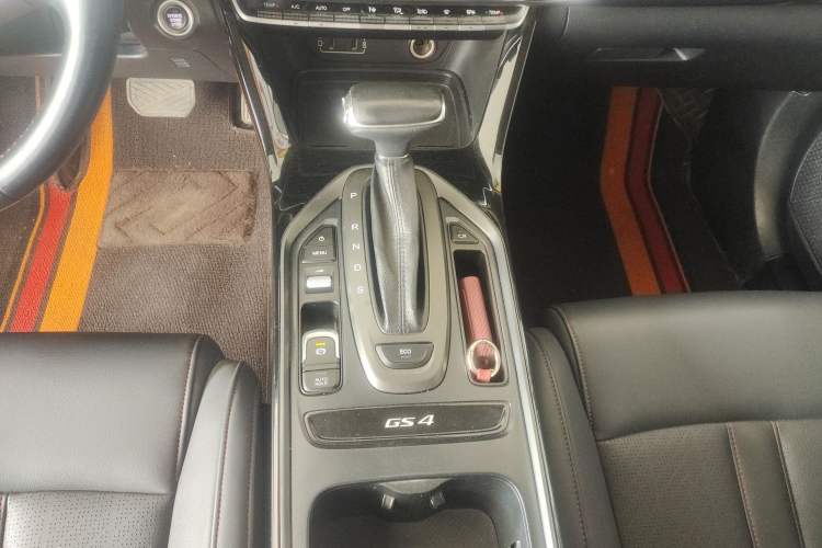 Used GAC Trumpchi GS4 2020 270T Automatic Smart Connectivity Edition Gear Lever