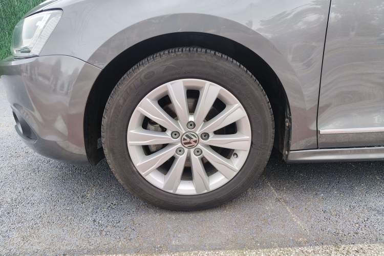 Used Volkswagen Sagitar 2014 Revised Version 1.6L Automatic Comfort Edition
