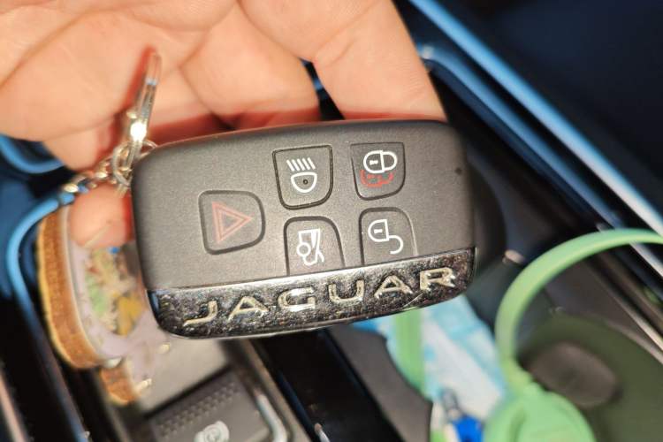 Used Jaguar XEL 2019 2.0T 200 PS Deluxe Edition
