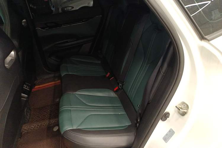 Used CHANGAN NEVO A06 2023 Base Model Left Rear Seat