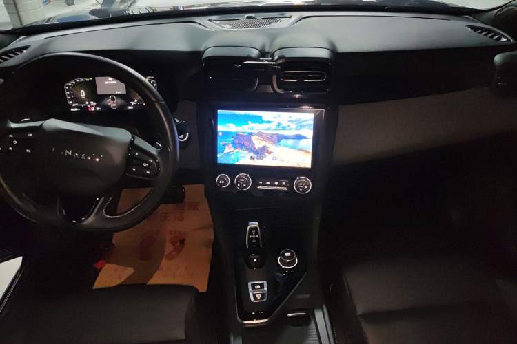 Used Lynk & Co 03 2022 2.0TD DCT GenioPlus