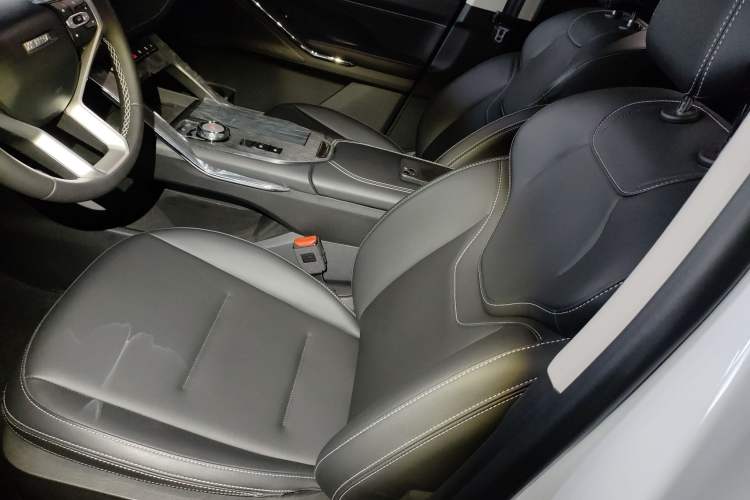 Used Haval H6 New Energy 2023 DHT-PHEV 110KM Long-Range Edition