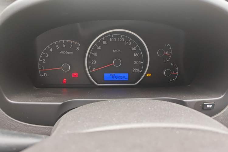 Used Hyundai Celesta 2011 1.6L Manual Comfort Edition