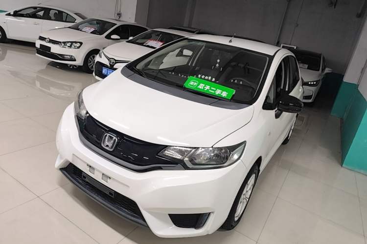 Used Honda Fit 2016 1.5L LX CVT Comfort Model Guazi used car, China used car export, Used car for sale, Used cars, Cheapest cars for sale