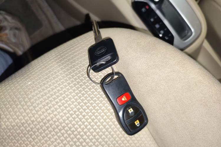 Used Nissan Livina 2013 1.6XE CVT Comfort Edition