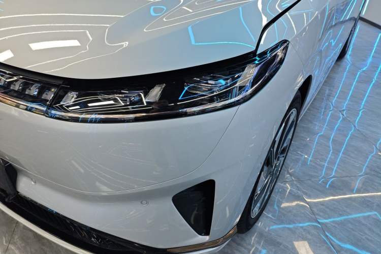 Used Dongfeng eπ eπ008 2025 636Ultra All-Electric Version 5 Seats