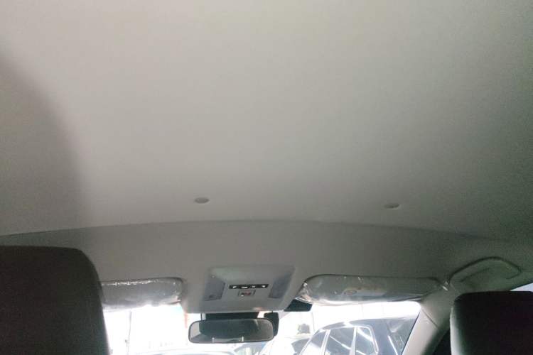 Used Toyota RAV4 2023 2.0L CVT Two-Wheel Drive Urban Edition Headliner