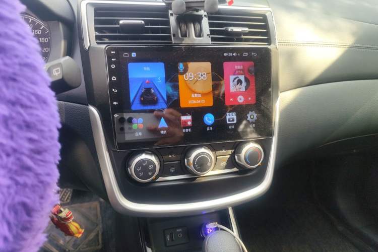 Used Nissan Tiida 2024 1.6L CVT Cool Dynamic Edition Audio And AC Panel