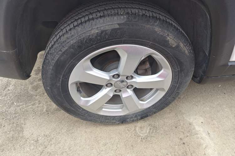 Used Jeep Compass 2017 200T Automatic Comfort Edition
