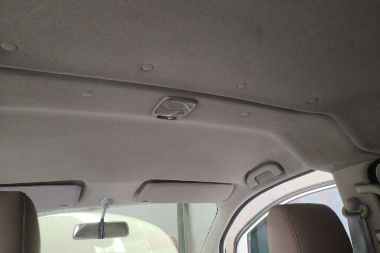 Used Nissan NV200 2014 1.6L CVT Luxury Model China IV Standard