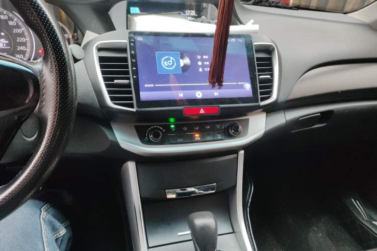 Used Honda Accord 2015 2.0L LX Comfort Edition
