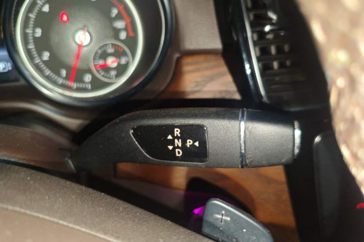 Used Mercedes-Benz GLE 2015 GLE 320 4MATIC Gear Lever