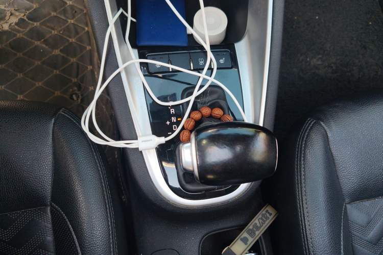 Used Kia Forte 2018 1.6L Automatic Value-Comfort Luxury Edition Gear Lever