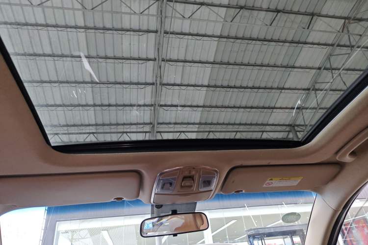 Used Hyundai Tucson 2015 1.6T Dual-Clutch Two-Wheel-Drive Leading Model
