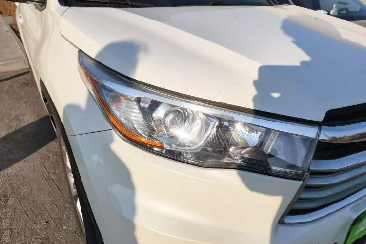 Used Toyota Highlander 2015 2.0T Four-Wheel Drive Luxury Edition 7-Seater
