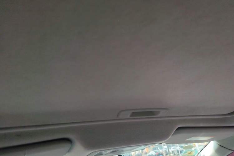 Used Nissan Tiida 2011 1.6L CVT Smart Version
