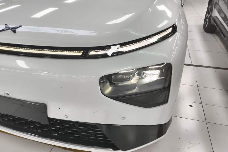 Used XPeng G9 2022 650 Performance Edition Pro Left Front Headlight