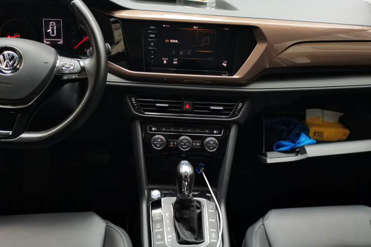 Used Volkswagen Tharu 2019 330TSI Four-Wheel Drive Luxury Edition China VI Standard