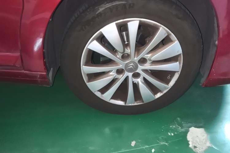 Used Citroen C-Quatre 2012 Hatchback 1.6L Automatic LeShang Model Right Front Wheel Hub