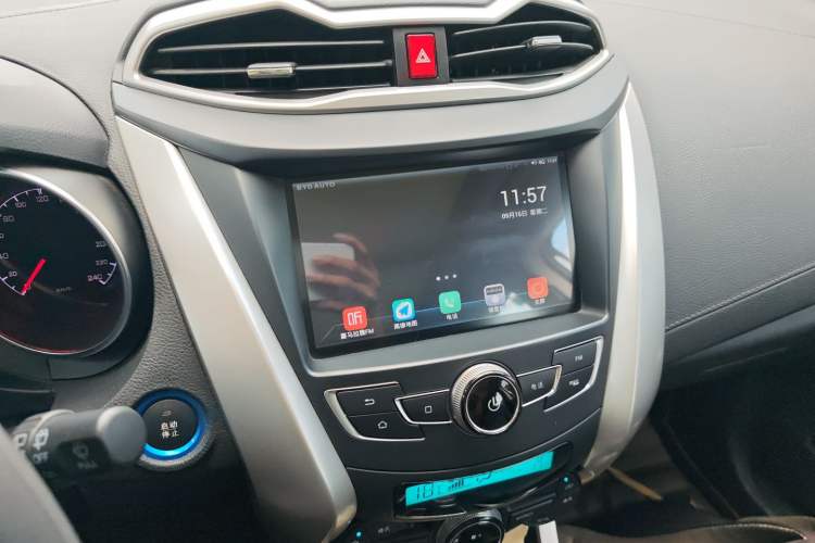 Used BYD Yuan New Energy 2018 EV360 Smart Connect Cool Edition
