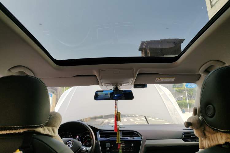 Used Volkswagen Tiguan L 2019 330TSI Automatic Two-Wheel Drive Panoramic Comfort Edition China VI Standard