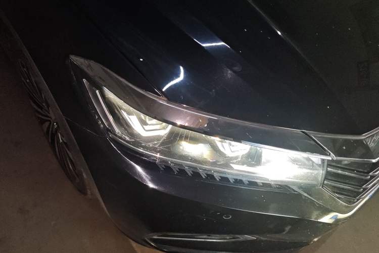 Used Volkswagen Passat 2020 330TSI Luxury Edition China VI