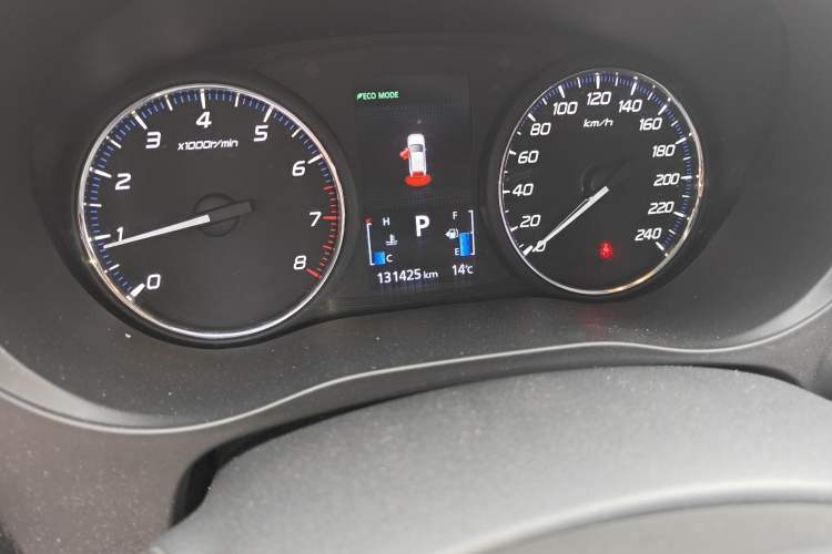 Used Mitsubishi Outlander 2019 2.0L Two-Wheel Drive Comfort Edition 5 Seats China V Standard