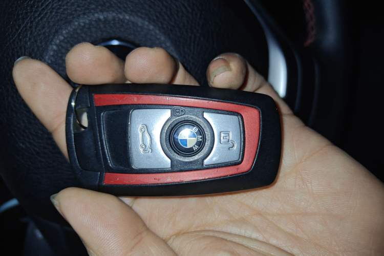 Used BMW 2 Series 2018 220i Convertible Coupe Sports Design Package