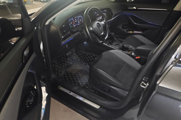 Used Volkswagen Sagitar 2021 280TSI DSG Excellence Edition Driver Seat