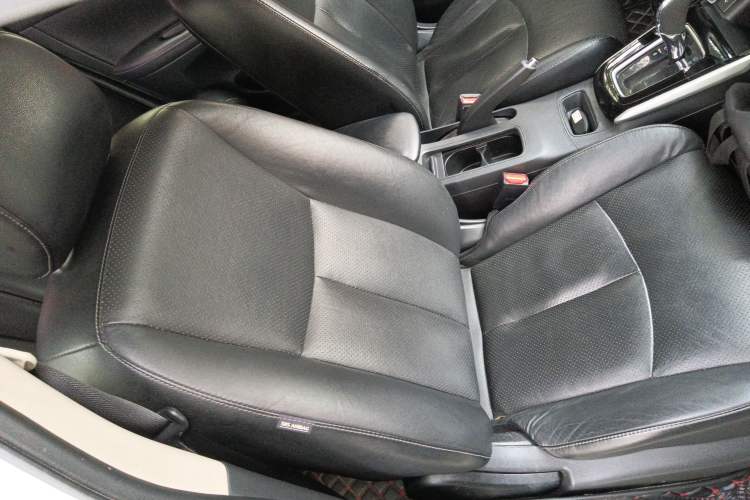 Used Nissan Sylphy 2016 1.6XV CVT Smart Enjoyment Version Right Front Seat