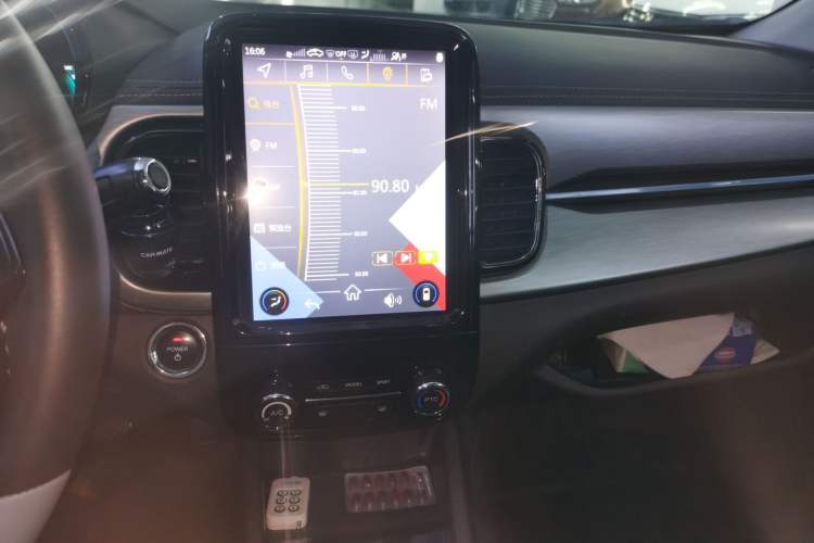 Used Chery New Energy Little Ant 2022 Sweet Pink Edition Full-Sugar Version 3-Cell Lithium 30kW 301km
