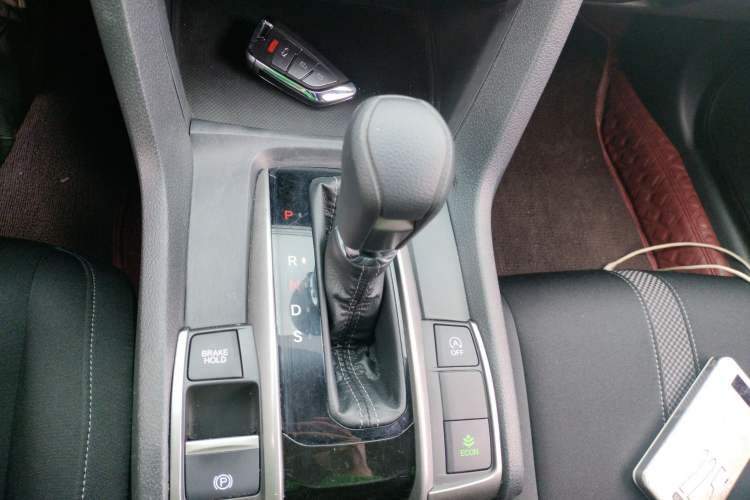 Used Honda Civic 2021 HATCHBACK 220TURBO CVT Trendy Cool Edition