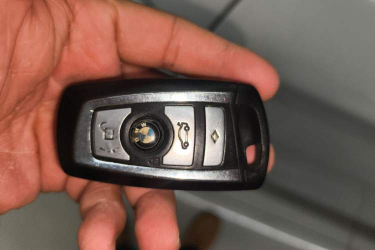 Used BMW 5 Series 2014 525Li Luxury Design Package