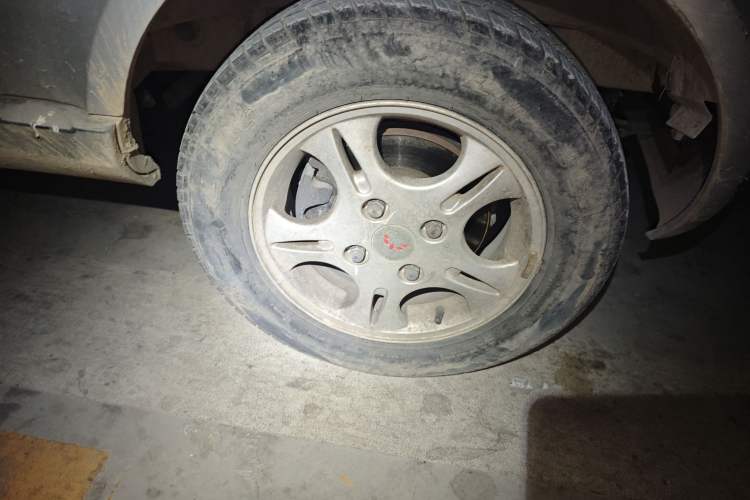 Used Wuling Rongguang 2011 1.2L Standard Version
