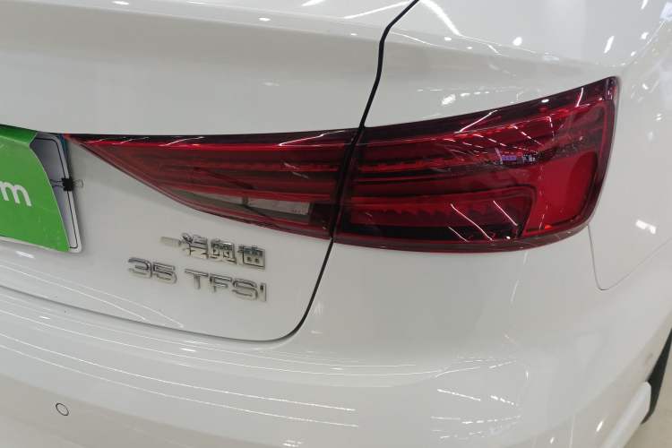 Used Audi A3 2020 Limousine 35 TFSI Fashion Edition China VI Emission Standard
