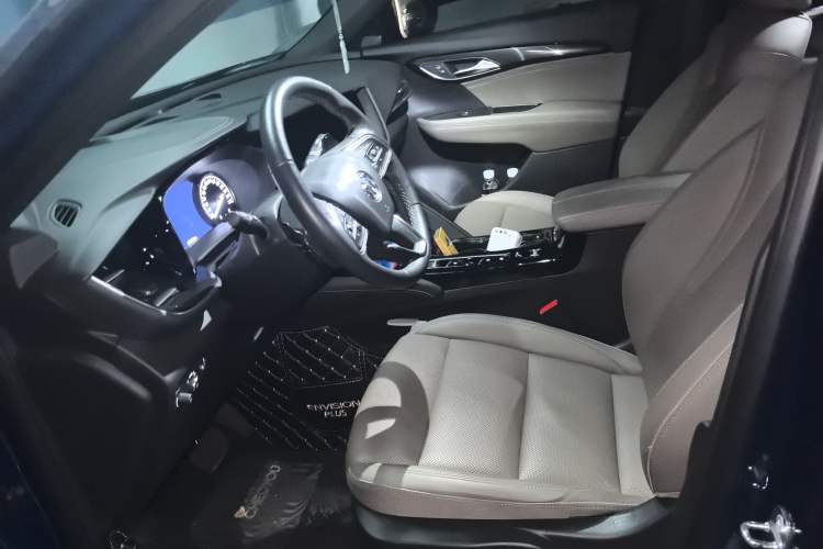 Used Buick Envision 2023 Encore Plus 652T Five-Seat Luxury Model
