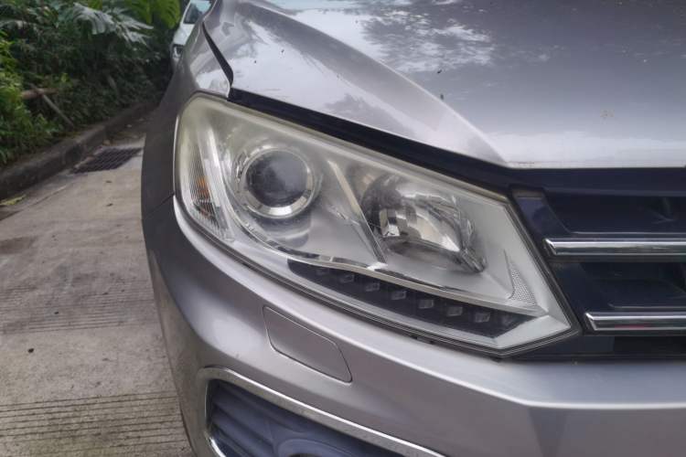 Used Zotye T600 2014 1.5T Manual Luxury Model
