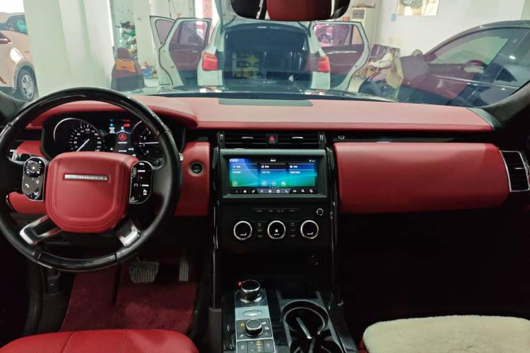 Used Land Rover Discovery 2019 3.0 SC V6 SE
