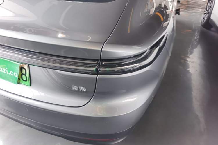 Used Nio ET7 2024 75 kWh Executive Signature Edition
