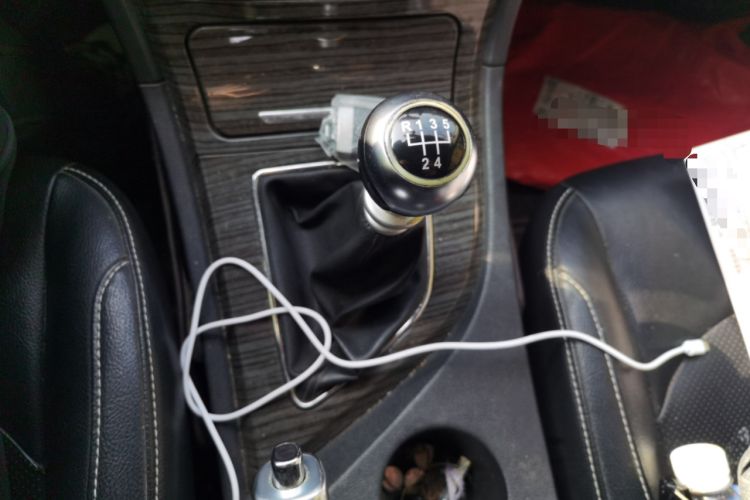 Used Zotye T600 2015 1.5T Manual Luxury Model
