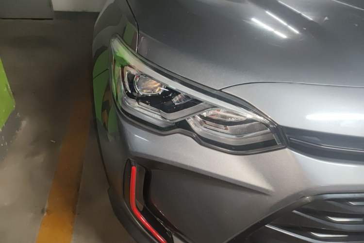 Used Chevrolet Orlando 2018 Redline 530T Automatic Enjoyment Edition (5+2 Model) – China V Standard Right Front Headlight