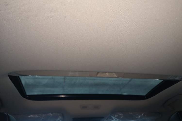 Used Nissan Sylphy 2023 Revised 1.6L CVT Enjoyment Edition Headliner