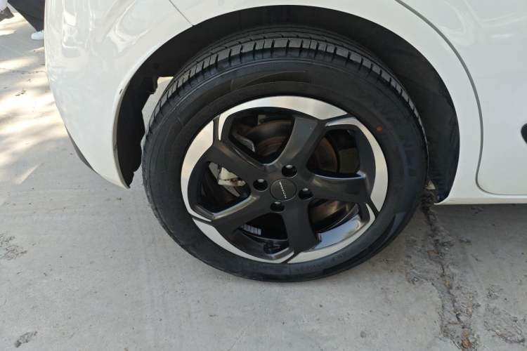 Used Dongfeng NAMMI 01 2024 430 Plus Smart+ Exterior 5