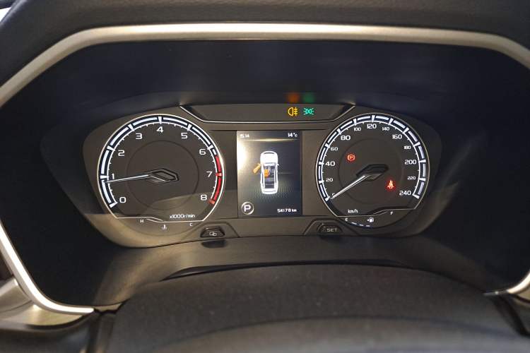 Used Geely Auto Vision X6 2020 1.4T CVT Luxury Edition