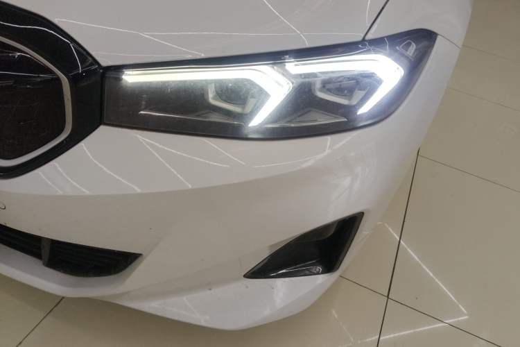 Used BMW i3 2024 eDrive 40 L Midnight Edition
